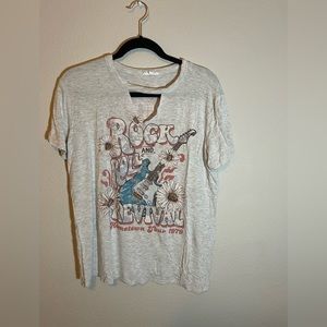 Maurices rock ‘n’ roll revival graphic tee, size medium, white with flowers